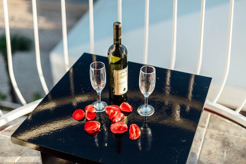 Hotel Azzurro 헤르섹 외부 사진